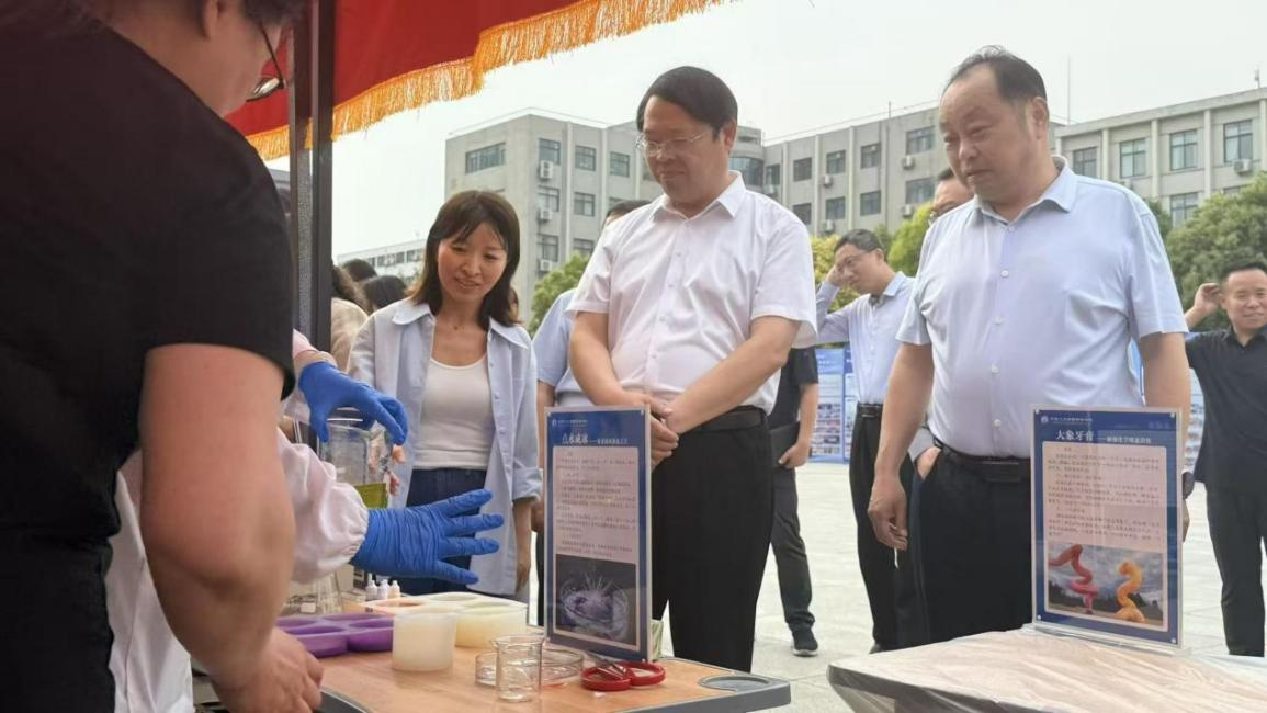 匠心铸技能，青春耀化工：beat365正版唯一官网必一职...